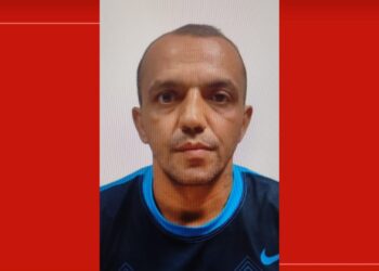 Homem é condenado a 50 anos de prisão por feminicídio cometido na presença do filho da vítima, no DF